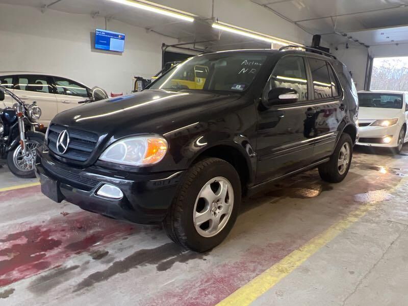 Mercedes-Benz M-Class