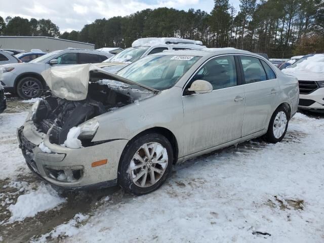 2010 VOLKSWAGEN Jetta