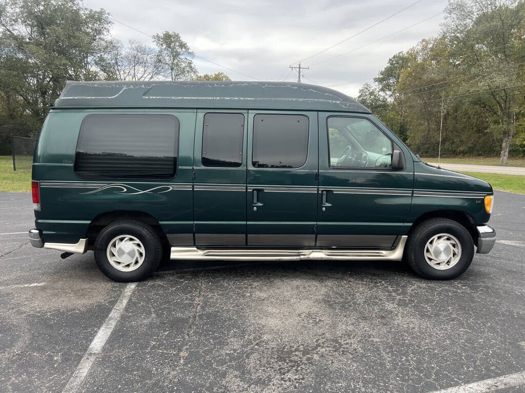 Ford E-150