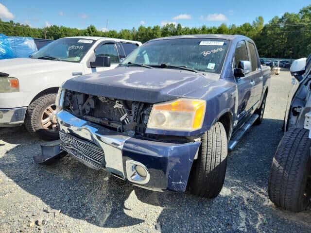 Nissan Titan