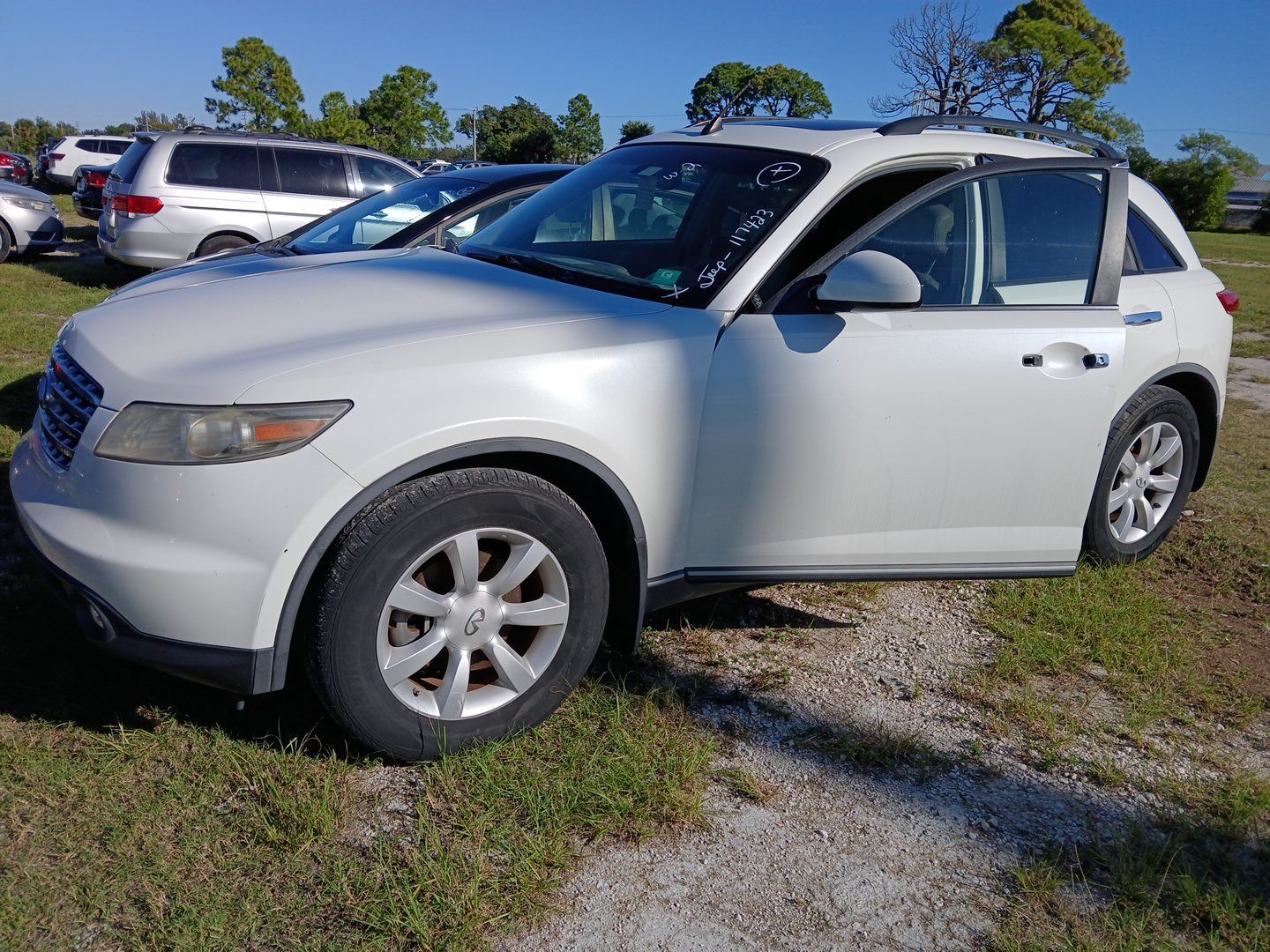 Infiniti FX35