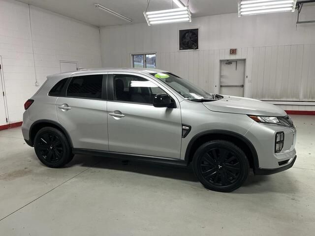 2024 MITSUBISHI Outlander Sport