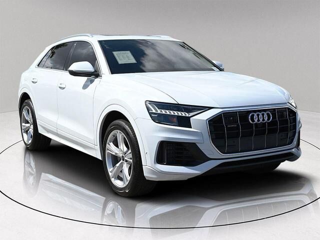 2023 AUDI Q8