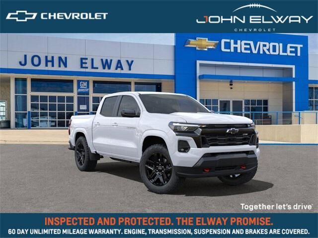 2025 CHEVROLET Colorado
