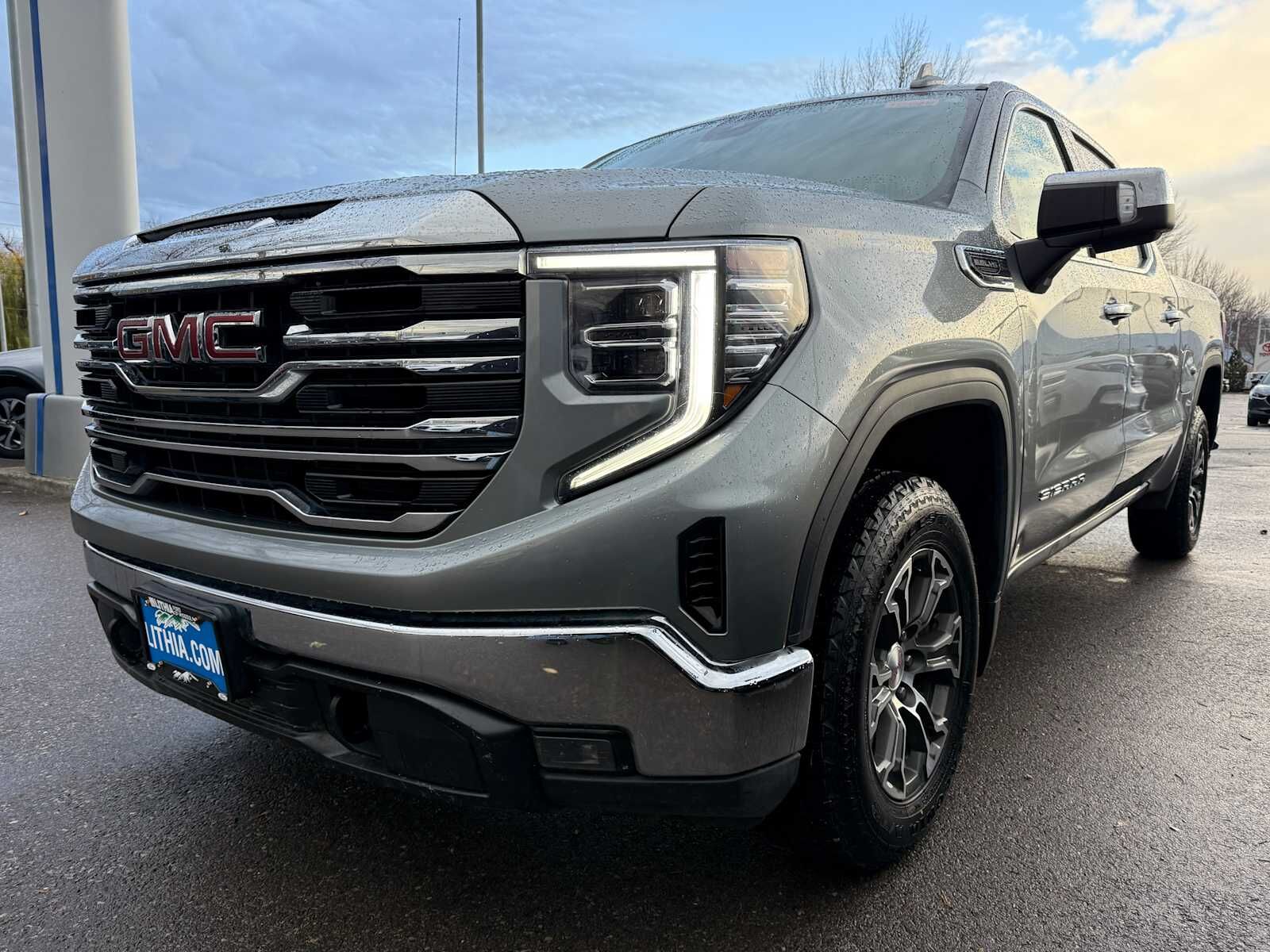 2024 GMC Sierra