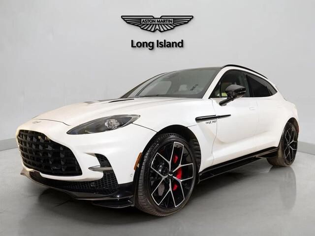 2025 ASTON MARTIN DBX