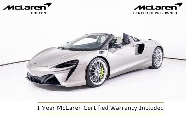 2025 MCLAREN ARTURA