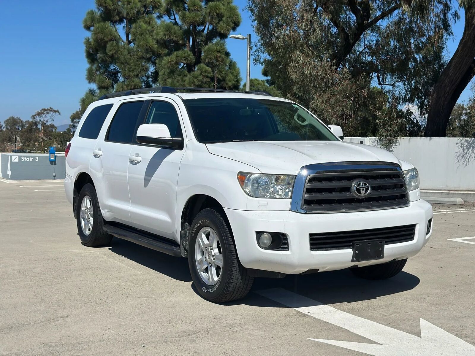 Toyota Sequoia
