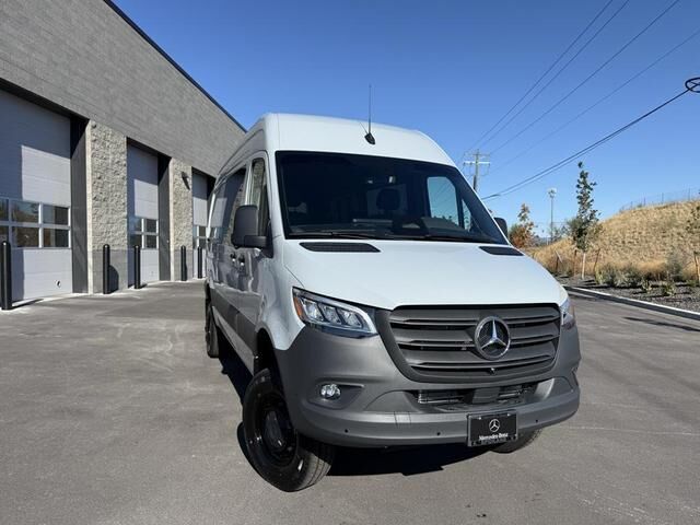 2026 MERCEDES-BENZ Sprinter