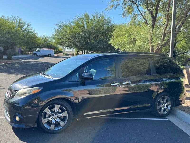 Toyota Sienna