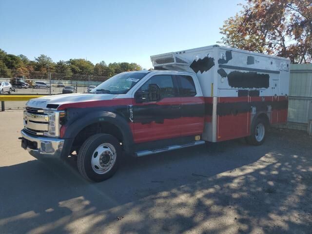 Ford F-550