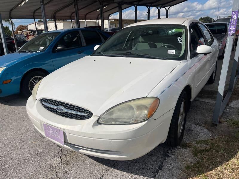 Ford Taurus