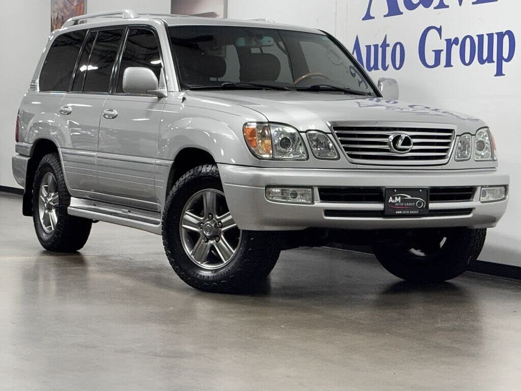 Lexus LX