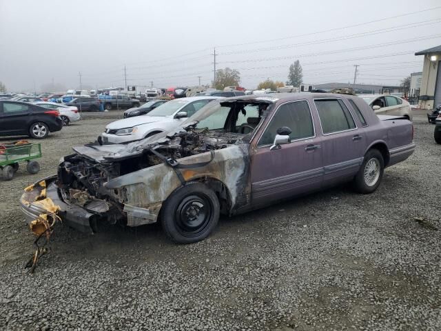 Lincoln Town Car