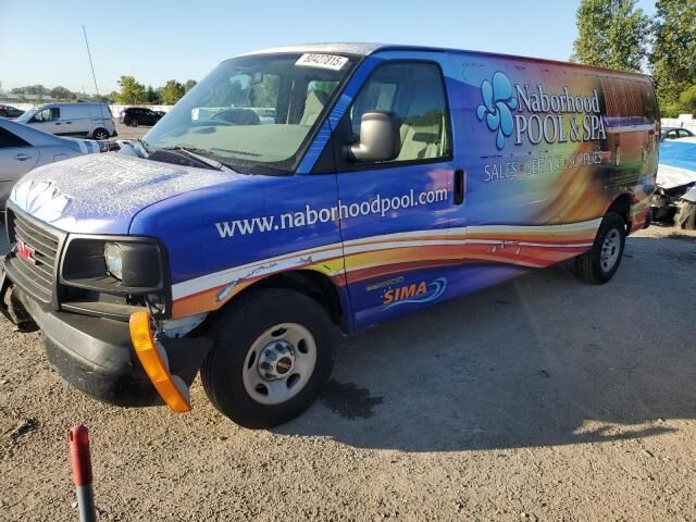 GMC Savana
