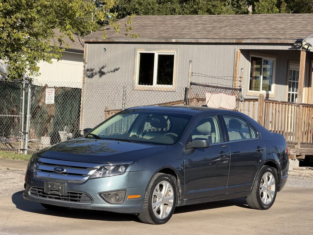 2012 FORD Fusion