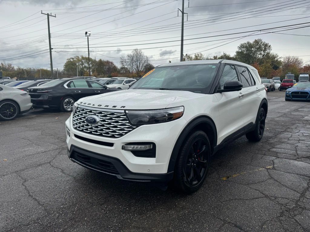 2022 FORD Explorer