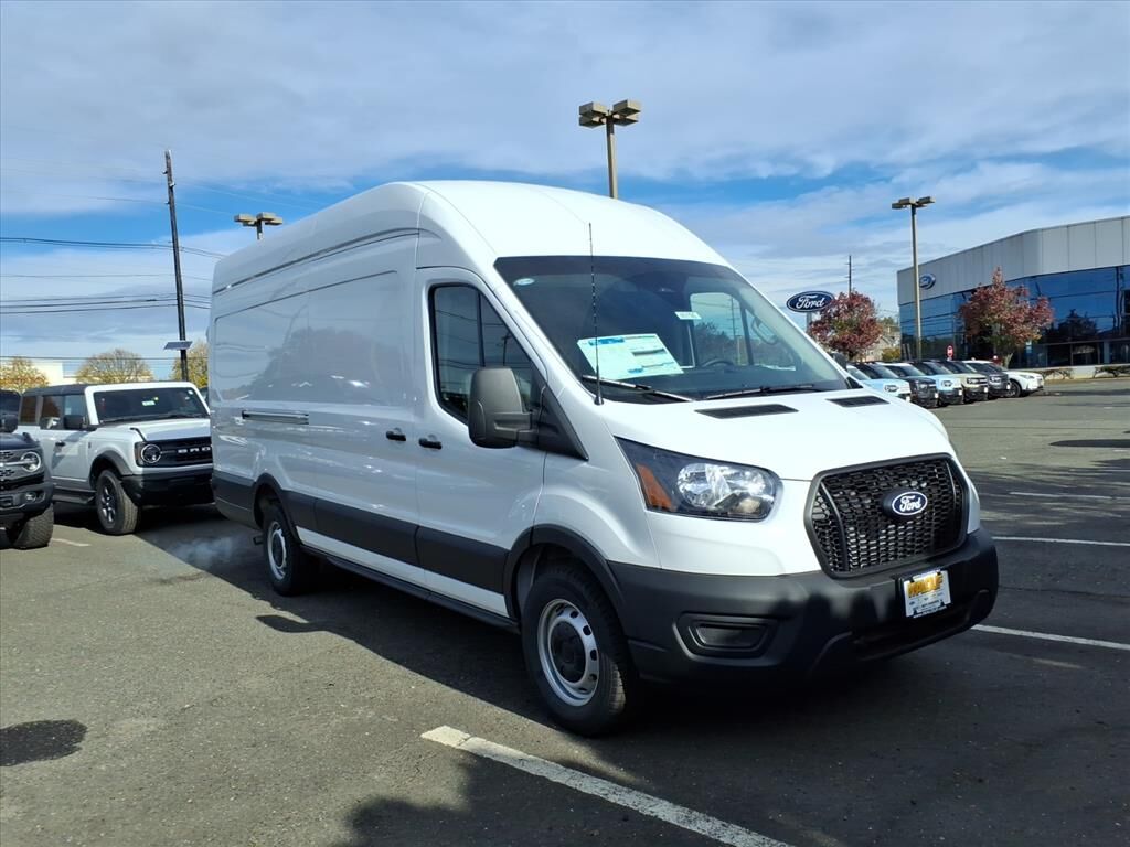 2026 FORD Transit