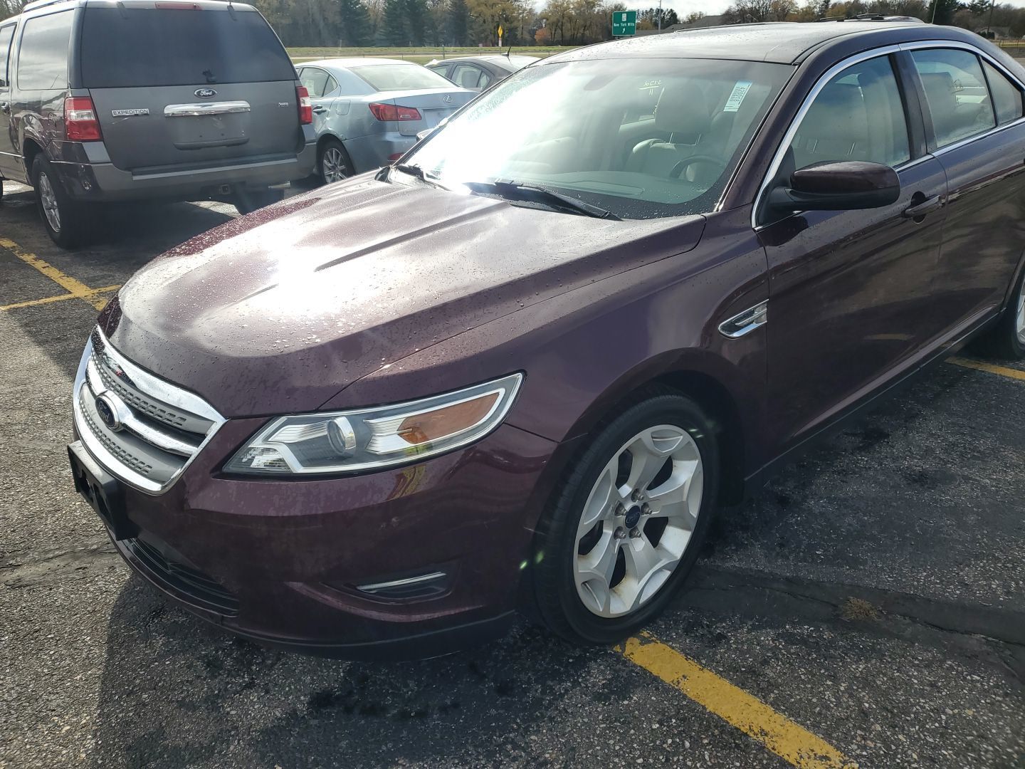 Ford Taurus