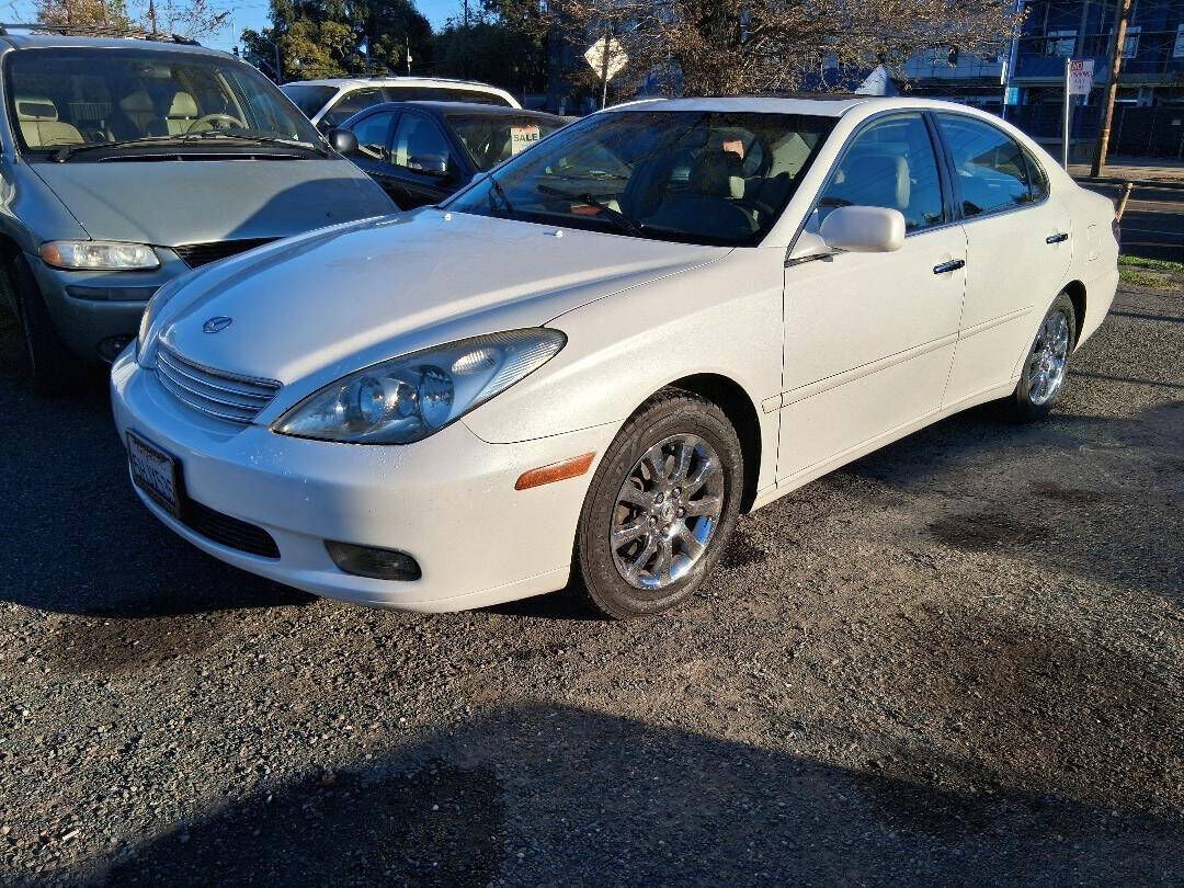 Lexus ES