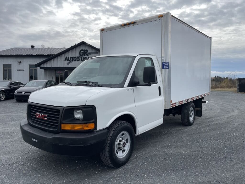 GMC Savana