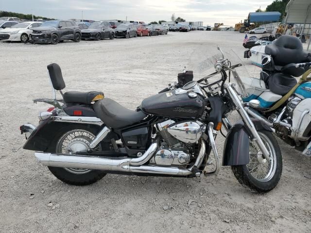 Honda VT750 (Shadow Aero)