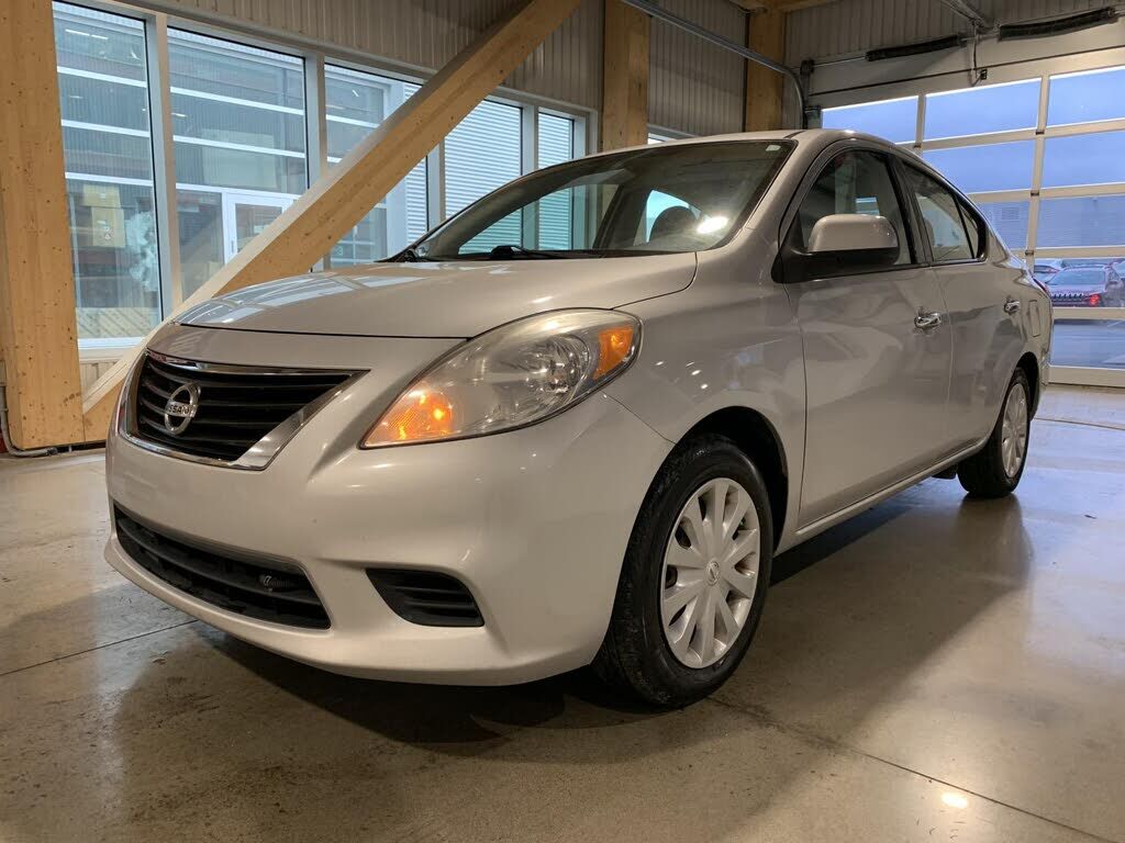 Nissan Versa