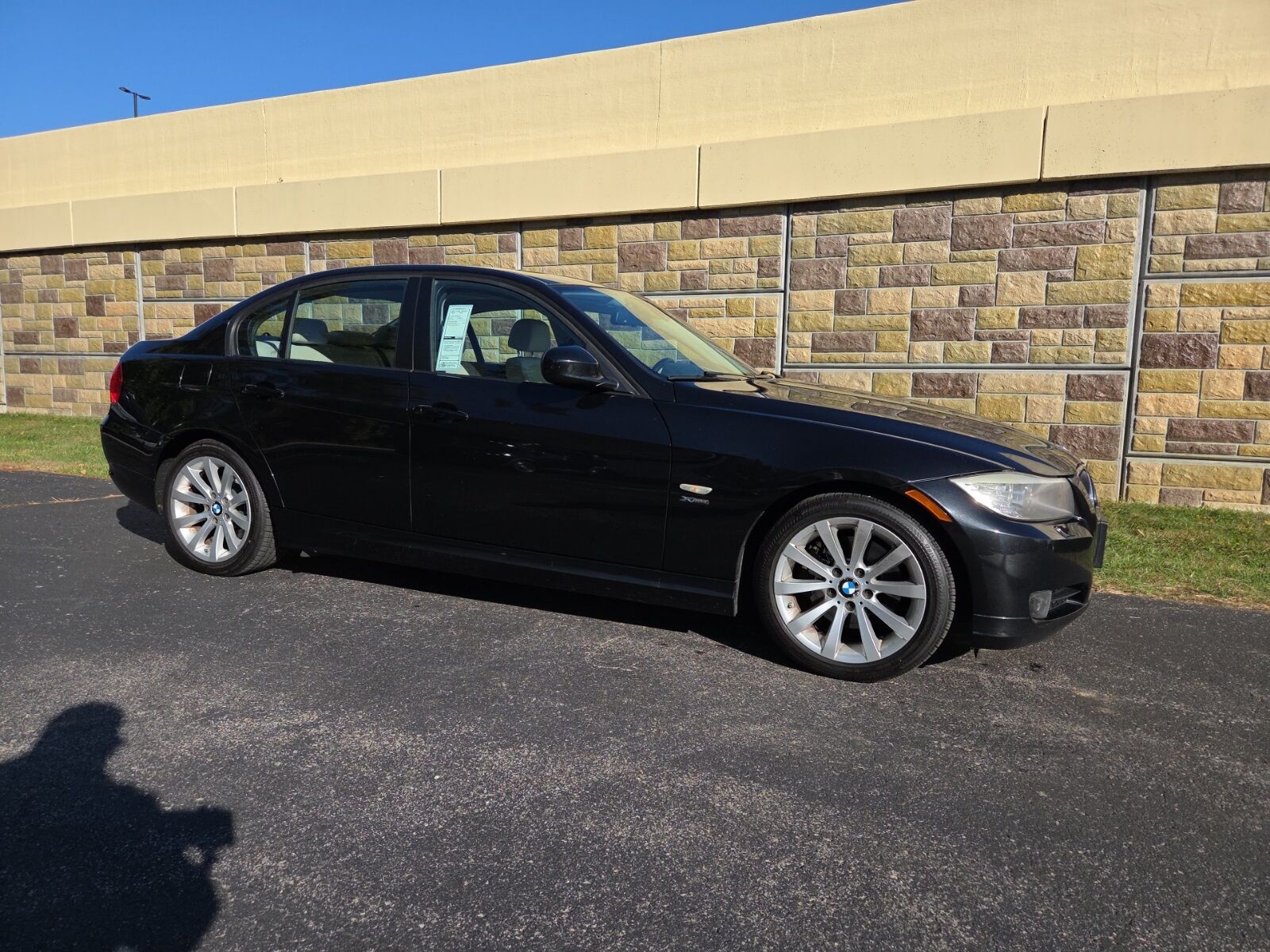 BMW 328i