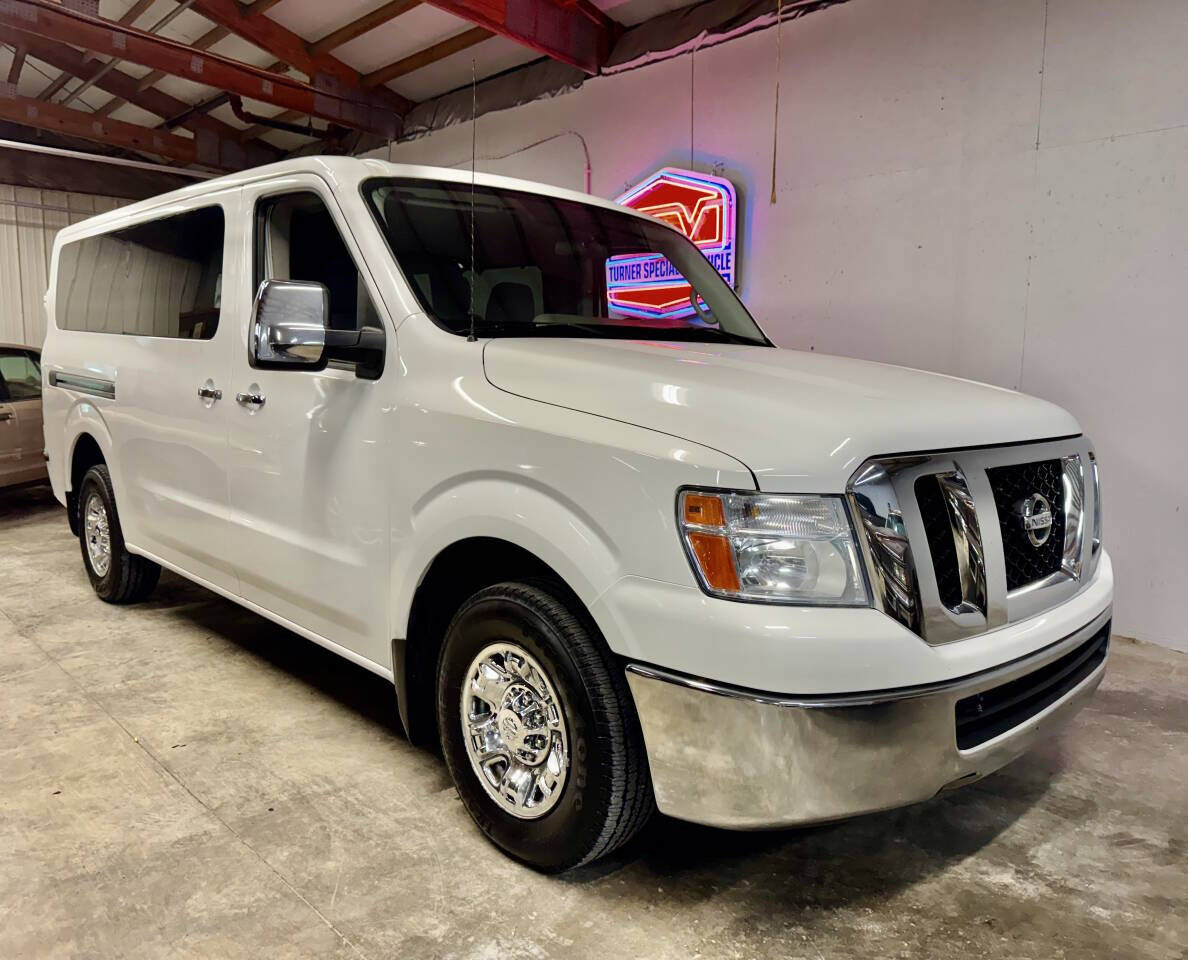 Nissan NV