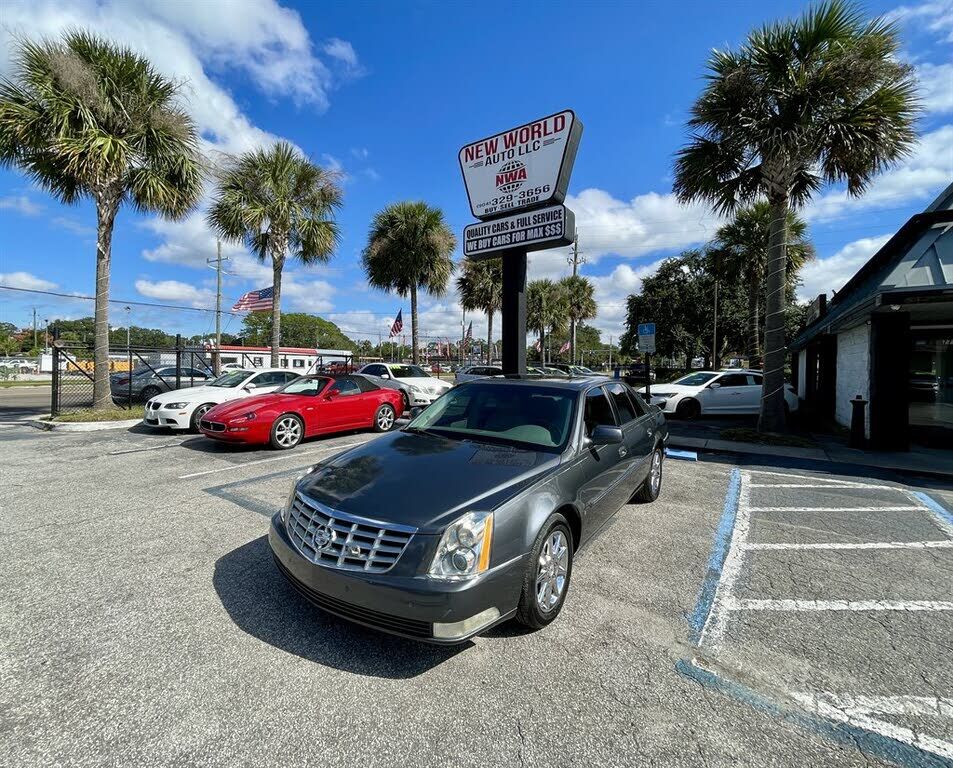 Cadillac DTS
