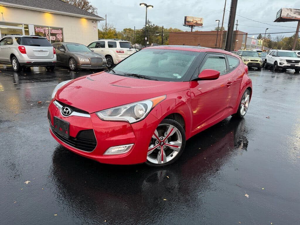 Hyundai Veloster