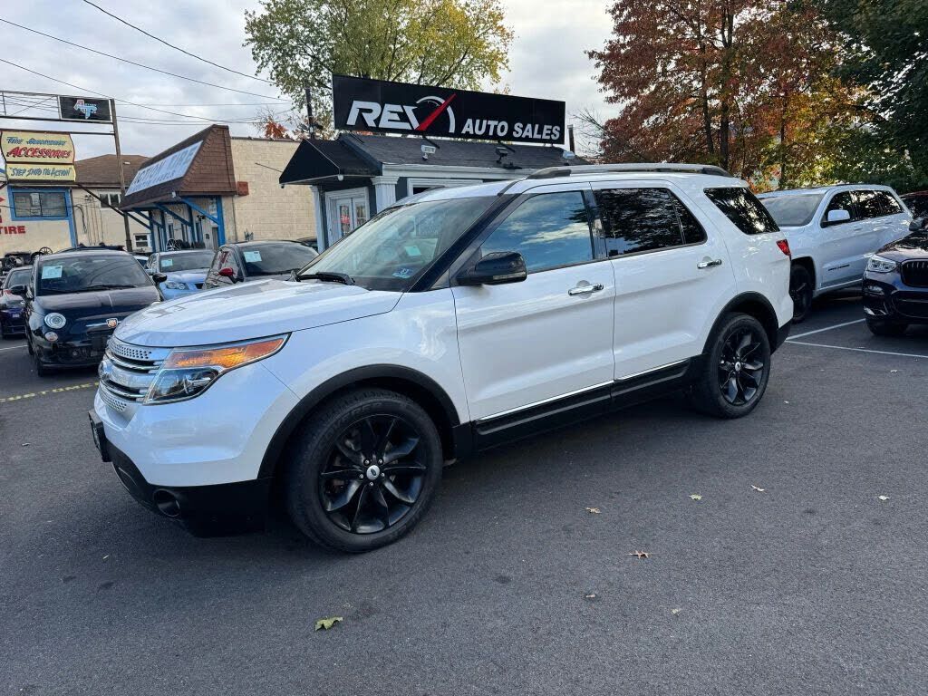 Ford Explorer