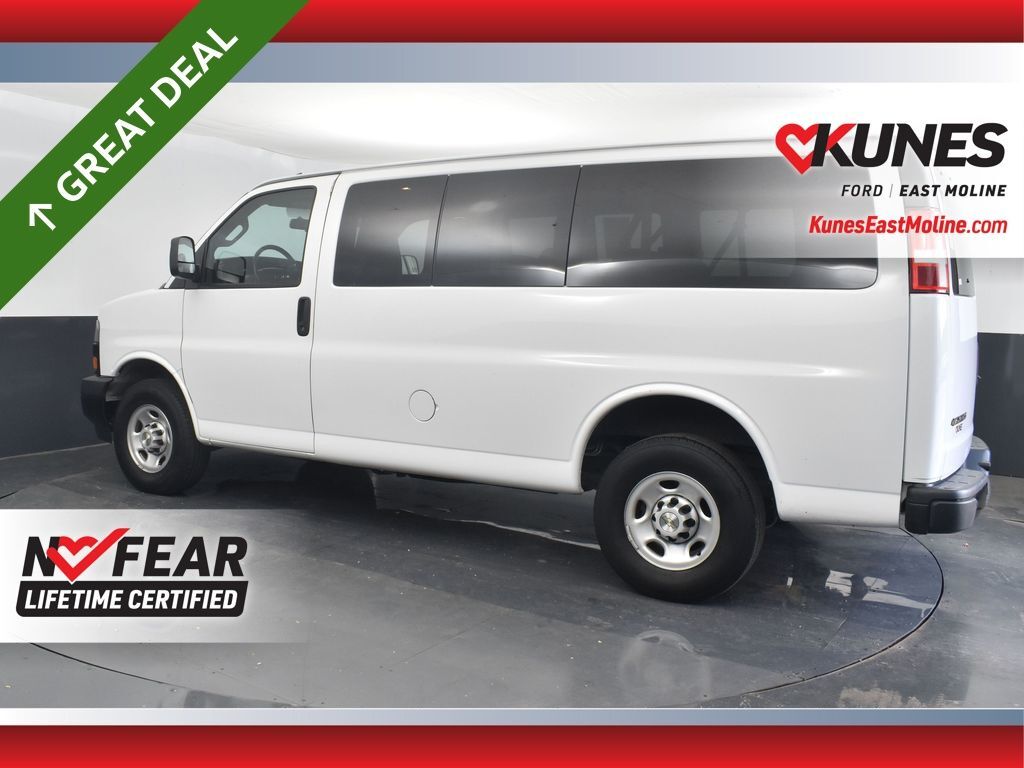 2023 CHEVROLET Express