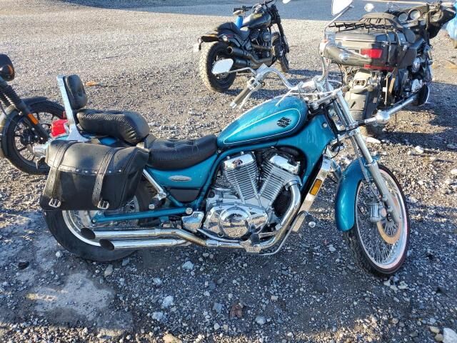 Suzuki VS800