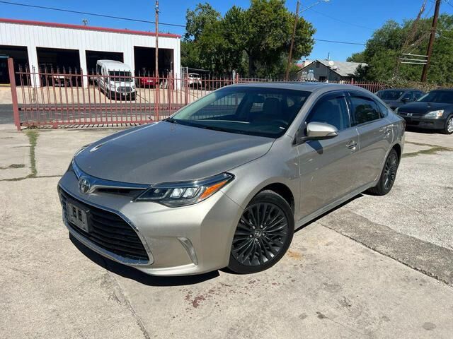 Toyota Avalon