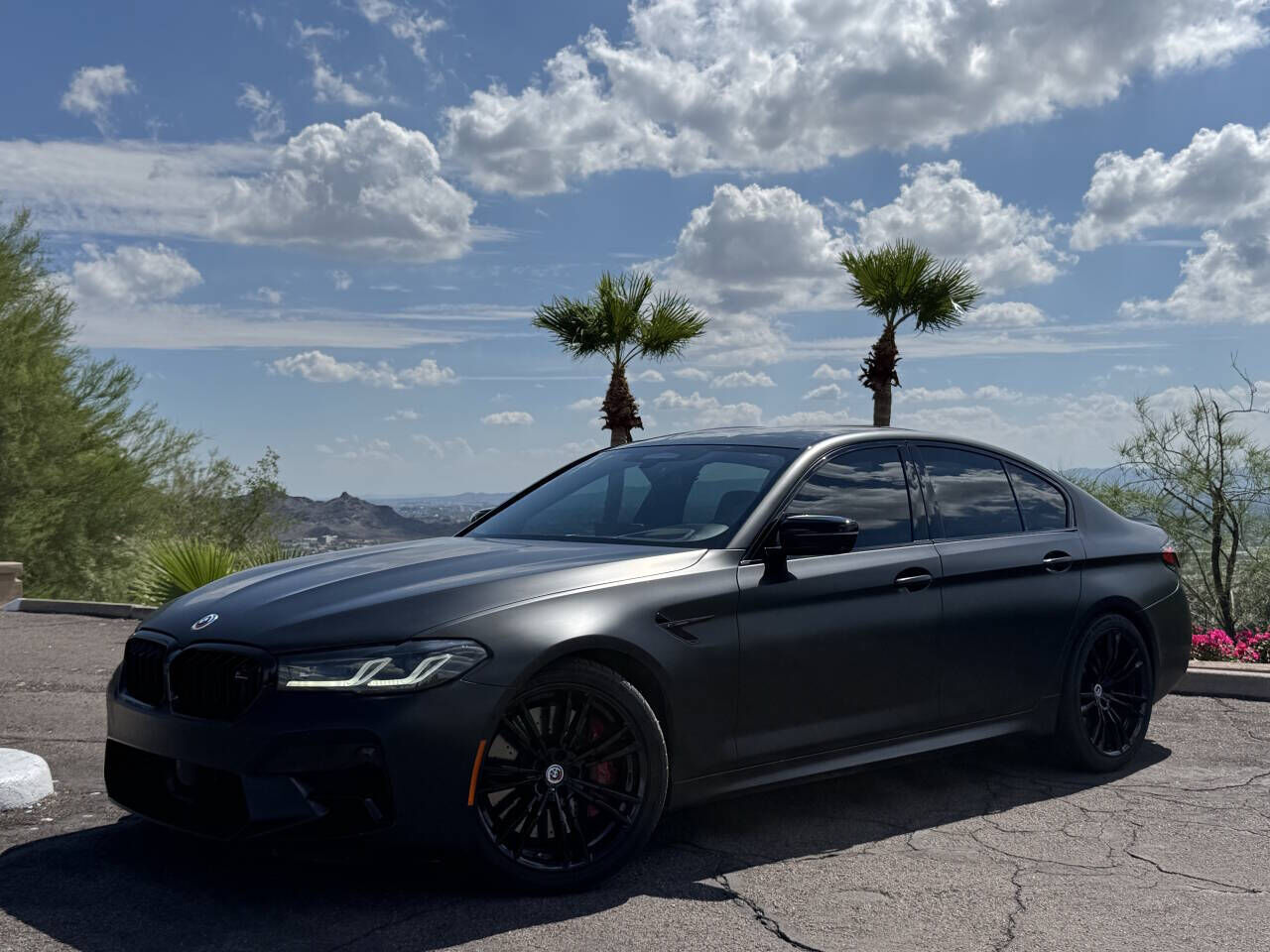2023 BMW M5