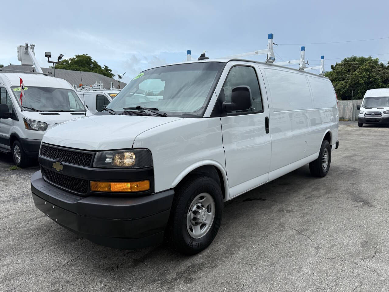 2018 CHEVROLET Express