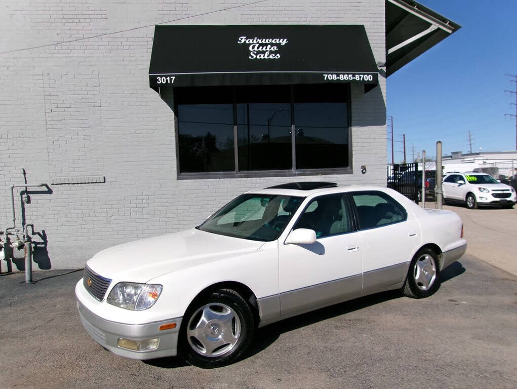 Lexus LS