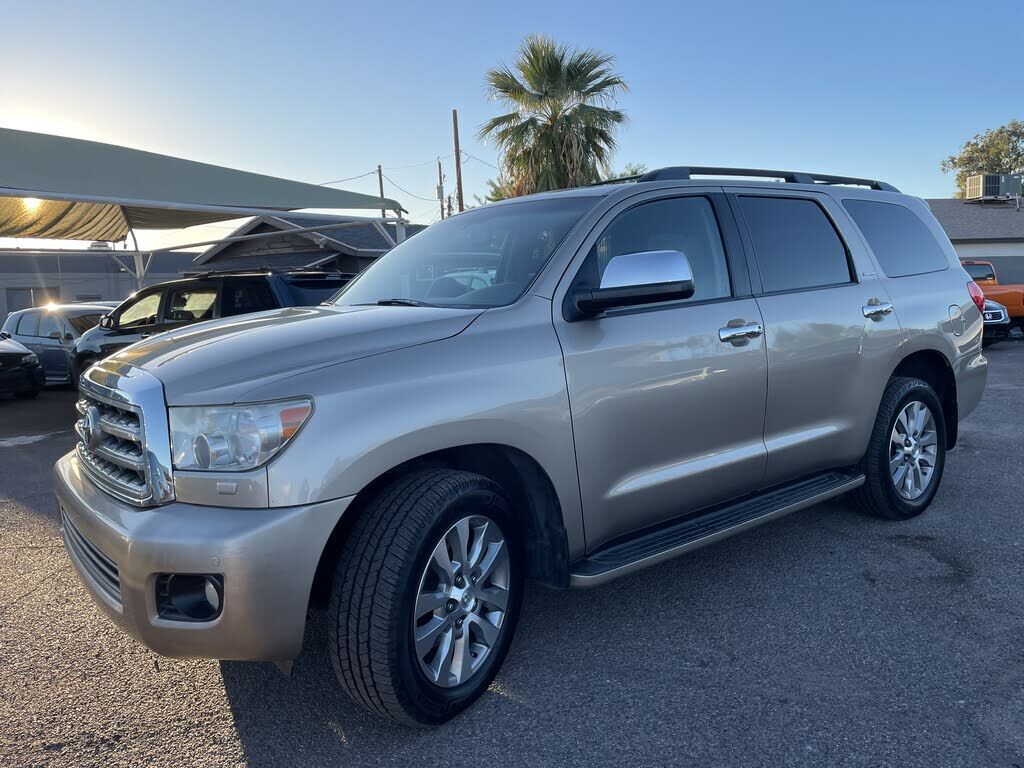 Toyota Sequoia