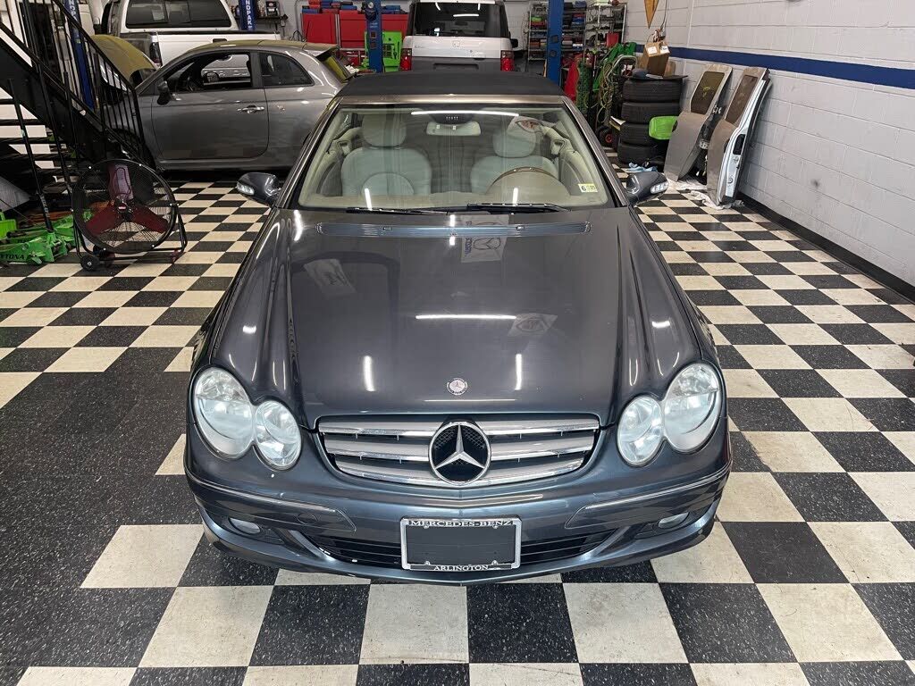 Mercedes-Benz CLK-Class