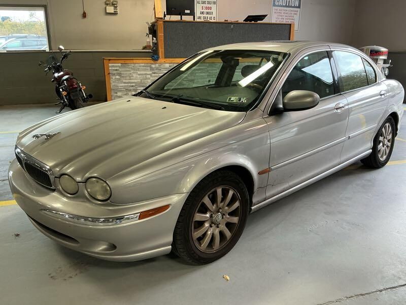 Jaguar X-Type