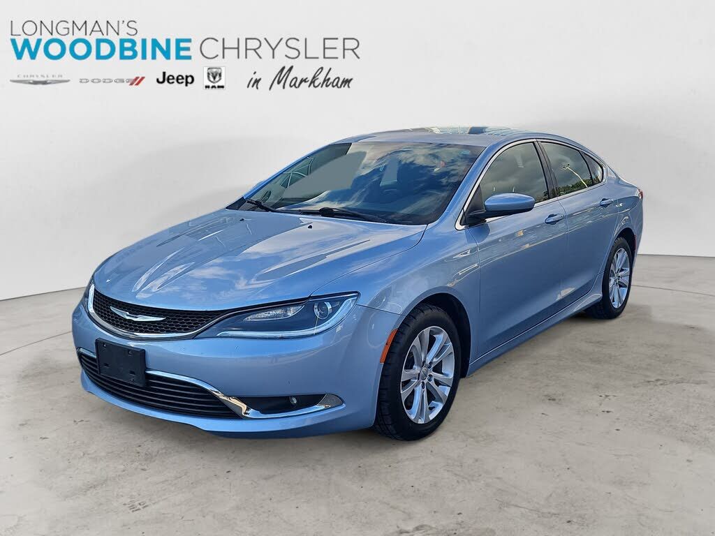 Chrysler 200