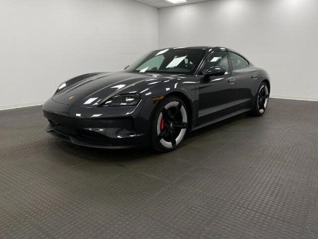 2025 PORSCHE Taycan
