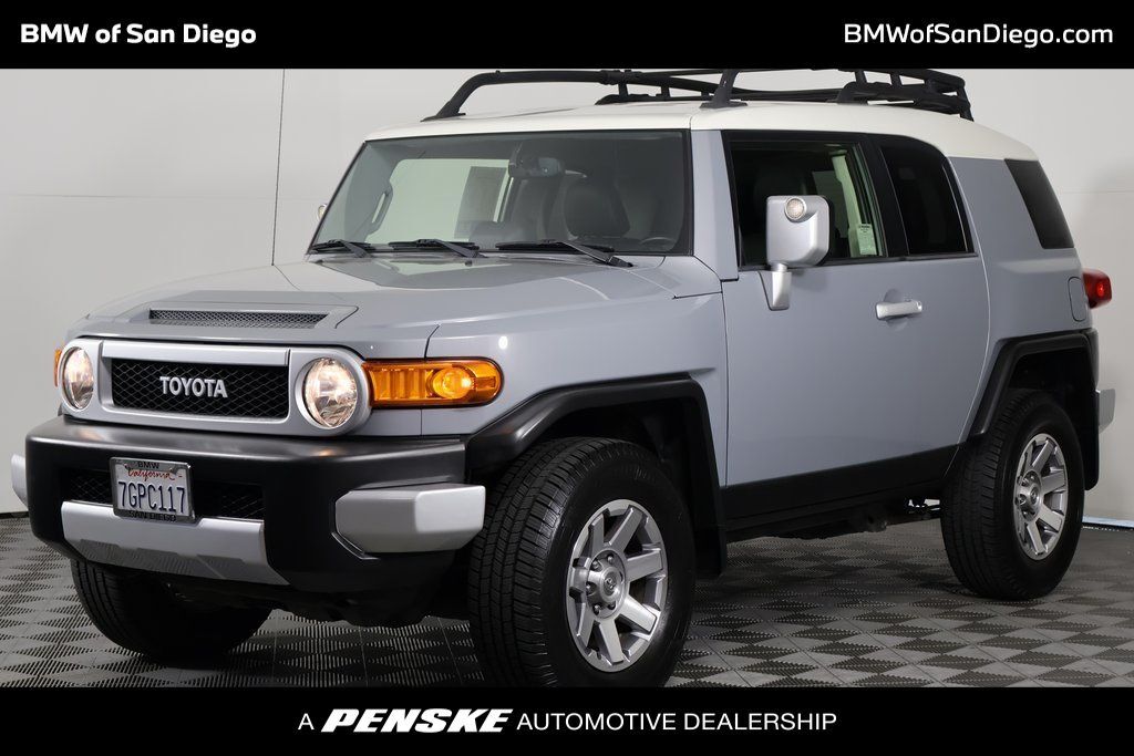 Toyota FJ Cruiser
