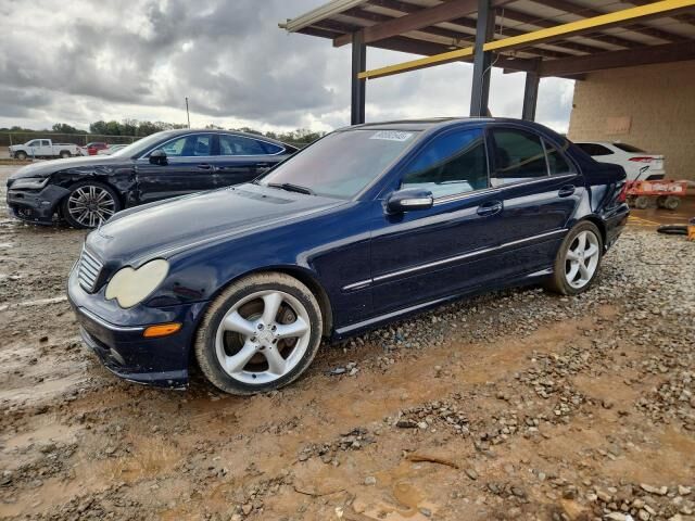 2005 MERCEDES-BENZ C-Class