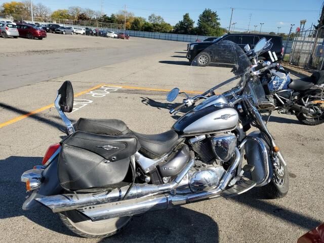 Suzuki VL800/VL800C/VL800T