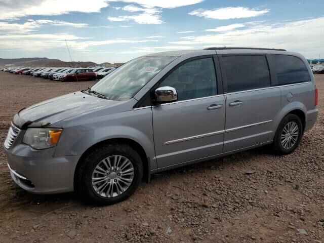 Chrysler Town and Country