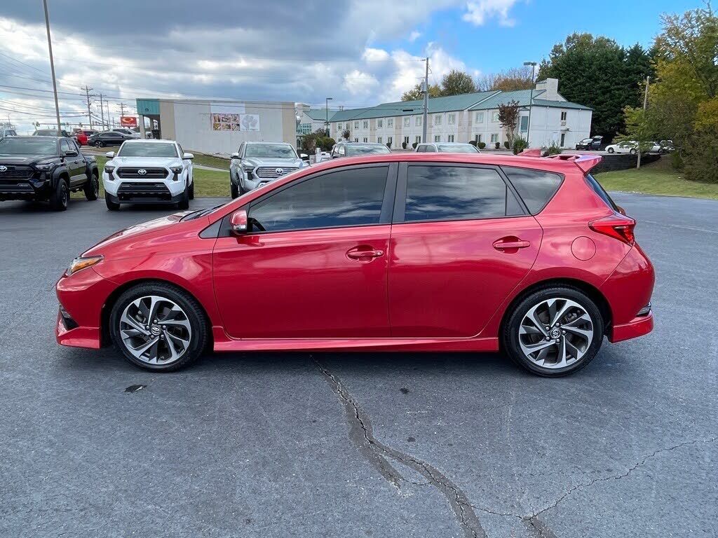 Toyota COROLLA iM