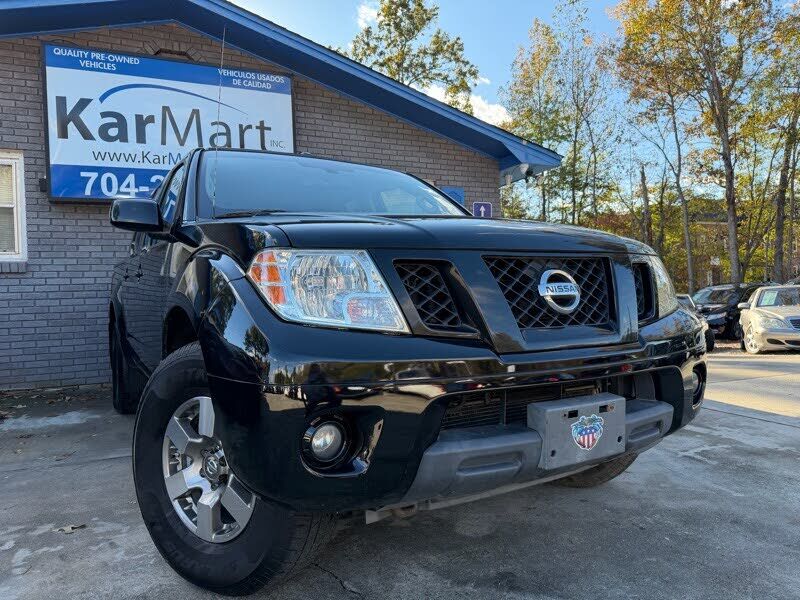 2012 NISSAN Frontier