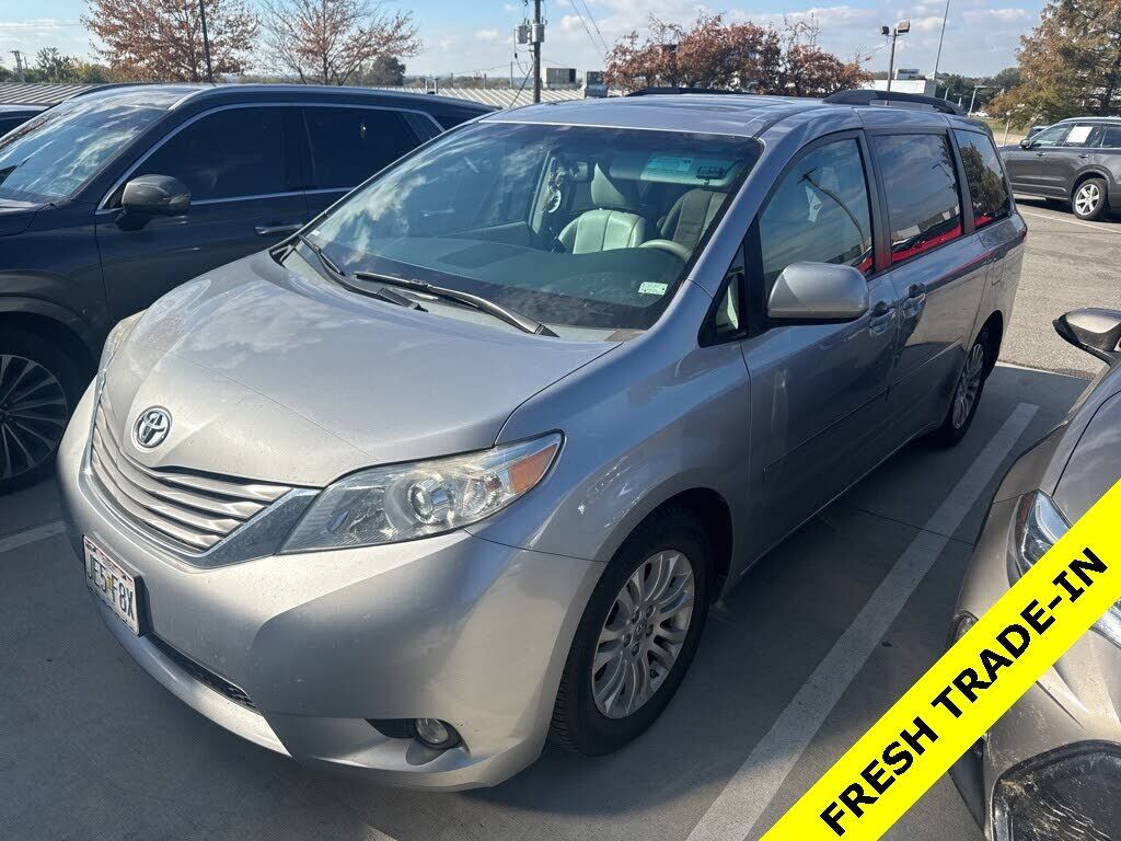 Toyota Sienna